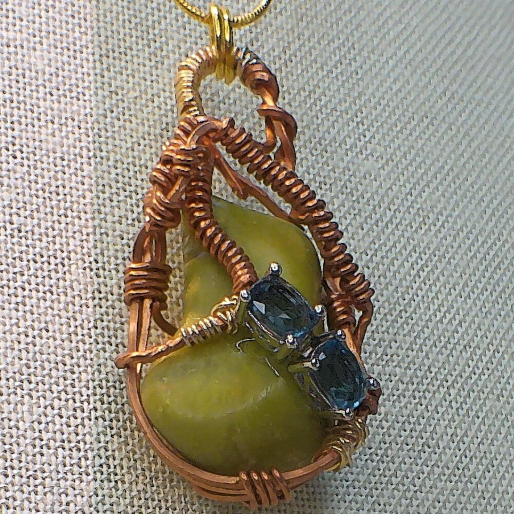 Pendant, stone, Copper brass. with fluorite gems
